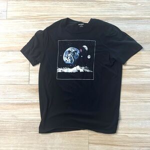 Men’s earth top size M